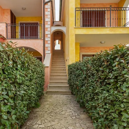 Borgo Mari 6 - Myho Casa *